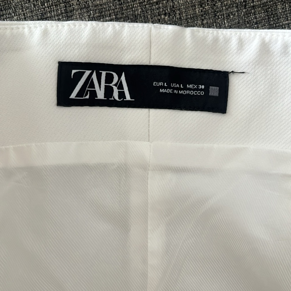 Zara White Strapless Buttoned Top - Picture 6 of 7